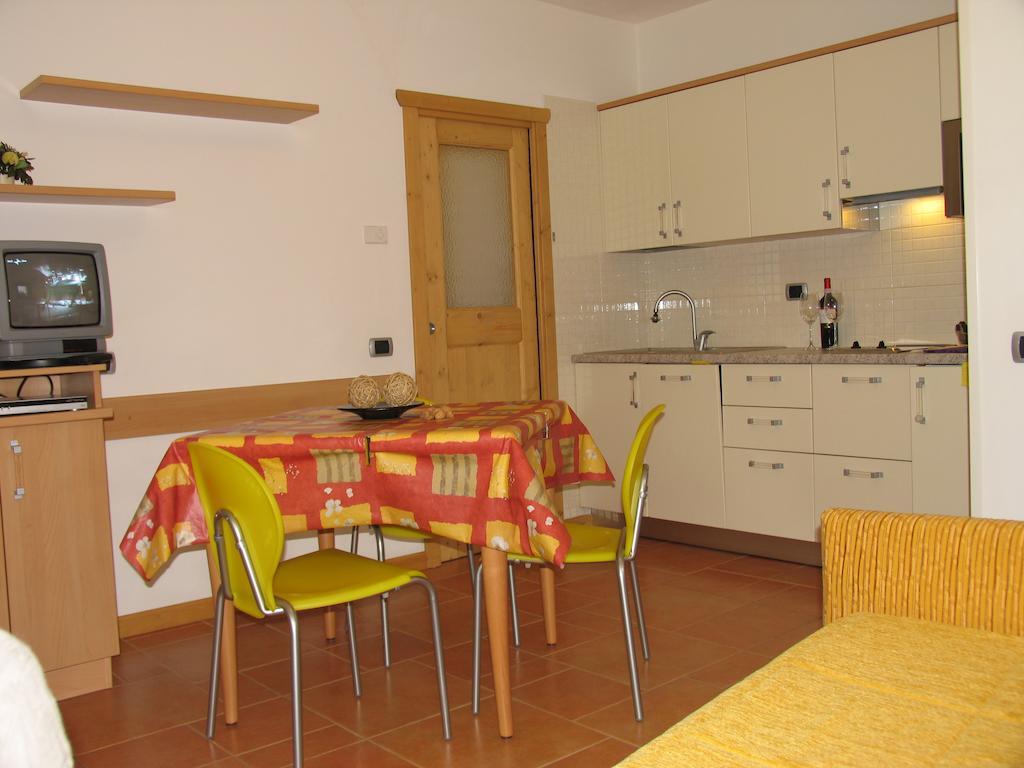 Art Apartments Casa Napell Ливиньо Номер фото