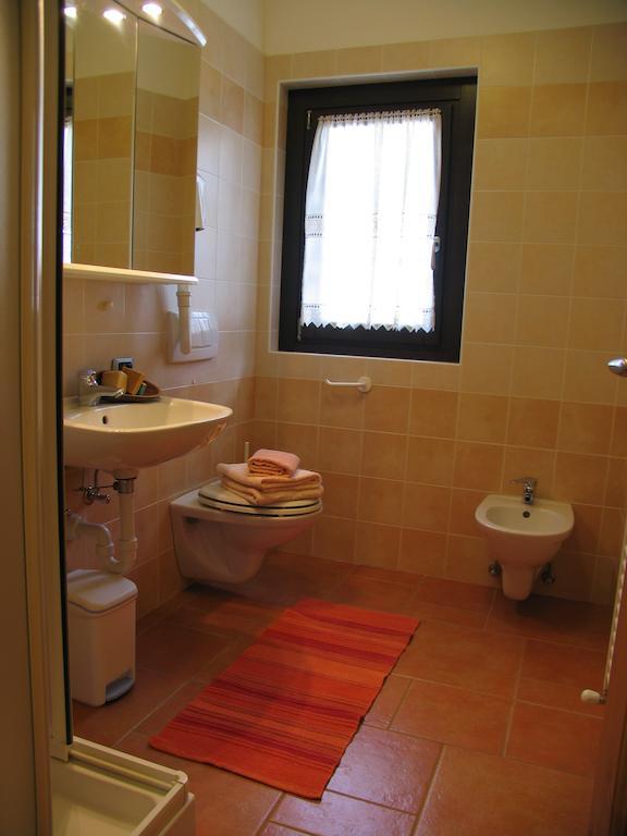 Art Apartments Casa Napell Ливиньо Номер фото